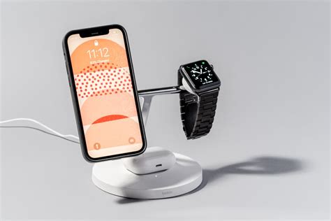 wirecutter apple watch charger|best iphone iwatch charger station.